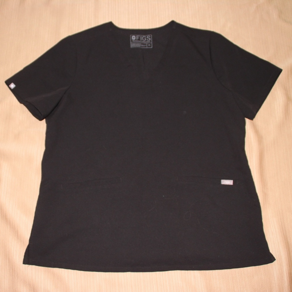 FIGS Casma 3-Pocket Scrub Top XL